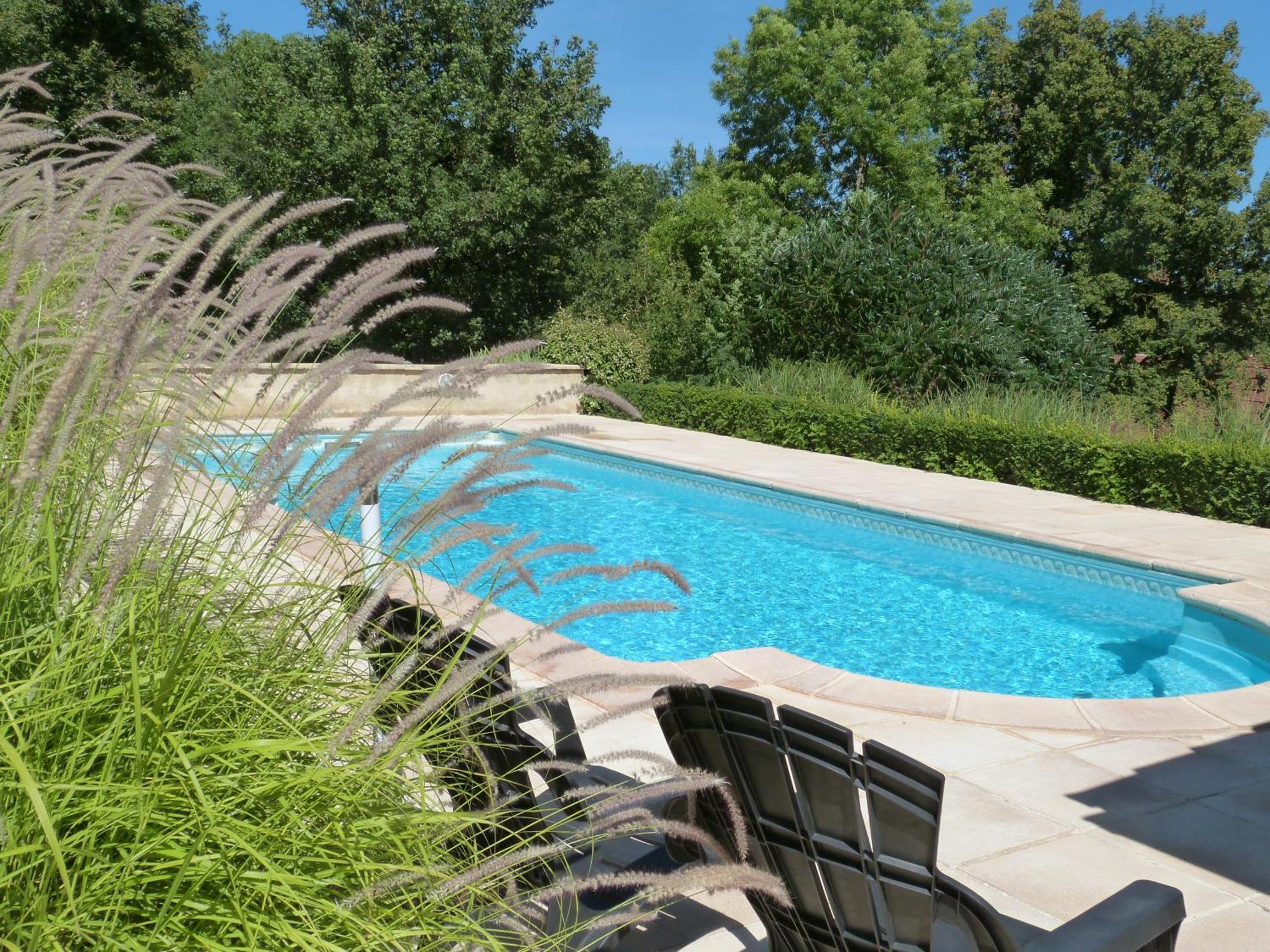 Gite Avec Piscine Proche De St Cirq Lapopie Berganty Exteriör bild